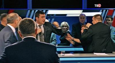 Зачем на ТВ гоняют Лысого?