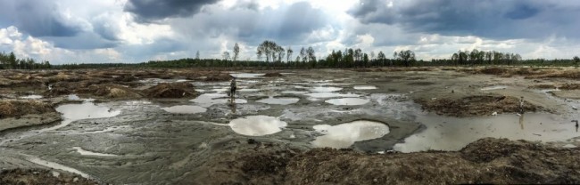 Последствия добычи янтаря в бывшей украине Последствия добычи янтаря в бывшей украине