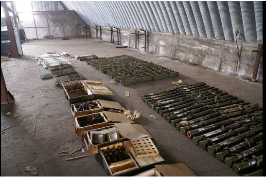 Депрессивное Запорожье: Боярышник, самоубийства и борьба с российским триколором Депрессивное Запорожье: Боярышник, самоубийства и борьба с российским триколором