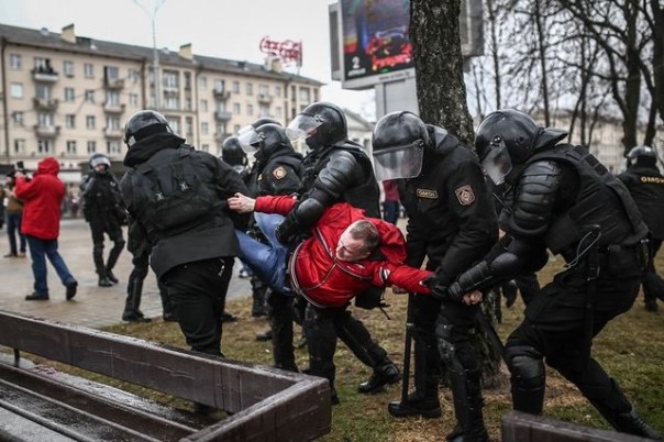 Александр Роджерс: Месть клинтонитов — битва за Минск