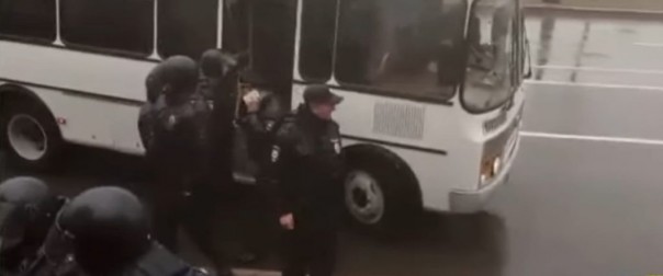 Сторонникам Ходорковского не удалось спровоцировать беспорядки в Москве, в трех городах России задержали сторонников оппозиции