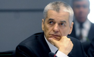 Онищенко требует Ростуризм и МИД отреагировать на скандал с россиянками и рестораном в Испании