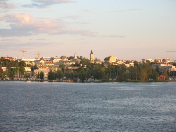 Туристка из России чуть не попала в финскую тюрьму за несъеденный бутерброд