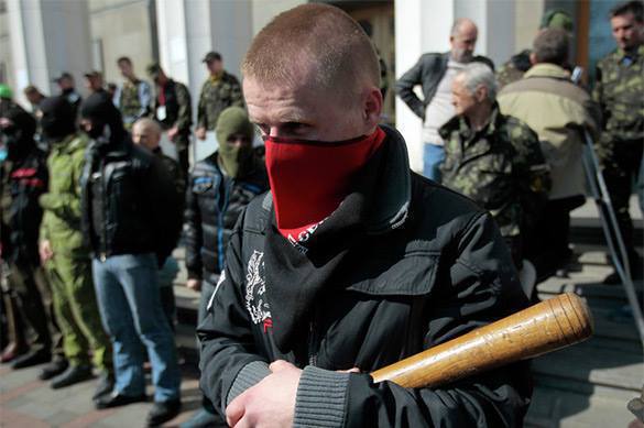 Ростислав Ищенко - о том, в чьих руках на самом деле находится власть в Киеве Ростислав Ищенко - о том, в чьих руках на самом деле находится власть в Киеве