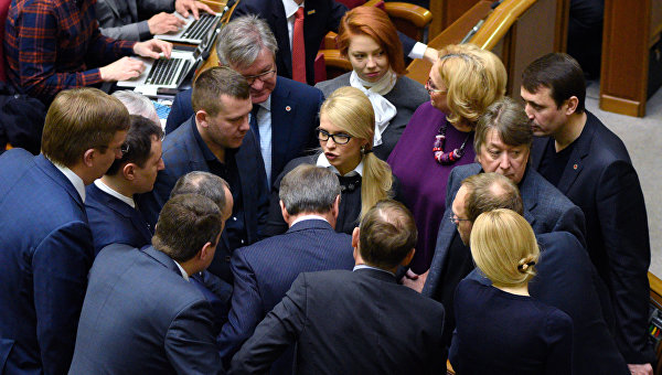 Порошенко проигрывает «Страну». Ростислав  Ищенко