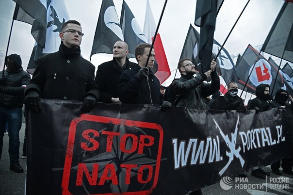 "Боже, сколько фашистов": Европа напугана огромным белым маршем