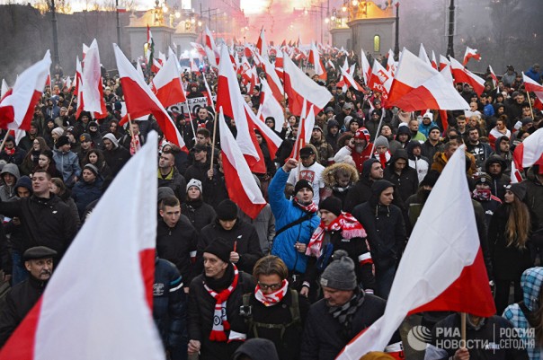 "Боже, сколько фашистов": Европа напугана огромным белым маршем