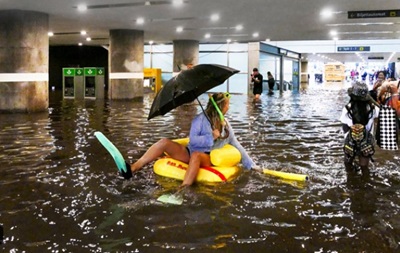 Актер Пашинин вернулся в Украину убивать? | Почему дождь гиднисть Кличко смыл