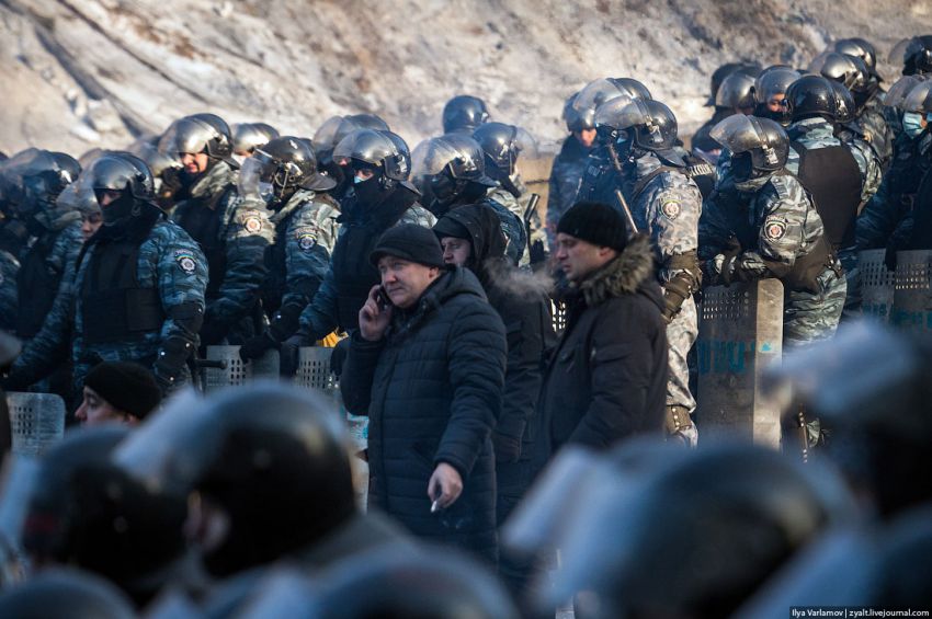 Майдан глазами милиции и Беркута Майдан глазами милиции и Беркута