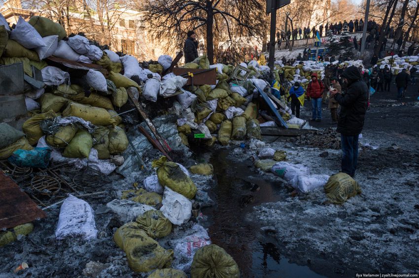 Майдан глазами милиции и Беркута Майдан глазами милиции и Беркута
