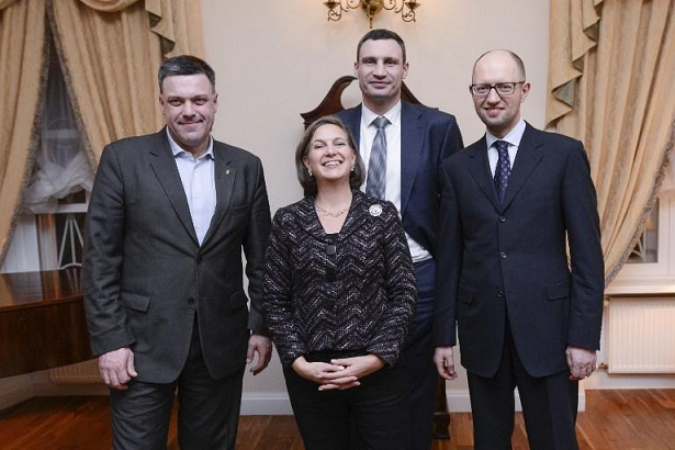 Что здесь, на Майдане, американцам надобно? Сценарные проекты США