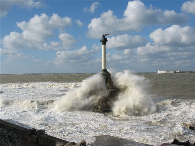 Жители Севастополя просят Госдуму РФ открыть в городе консульство и упростить процедуру принятия российского гражданства Жители Севастополя просят Госдуму РФ открыть в городе консульство и упростить процедуру принятия российского гражданства