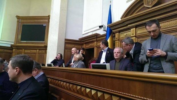 Хроника событий на Украине 18-19 февраля. Часть 1