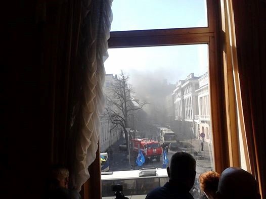 Хроника событий на Украине 18-19 февраля. Часть 1