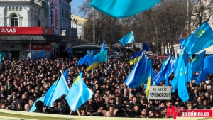 Митинги в Симферополе завершились: лидеры призвали всех к миру (видео)