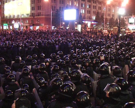 Харьков. На площади Свободы состоялся митинг. ВИДЕО Харьков. На площади Свободы состоялся митинг. ВИДЕО