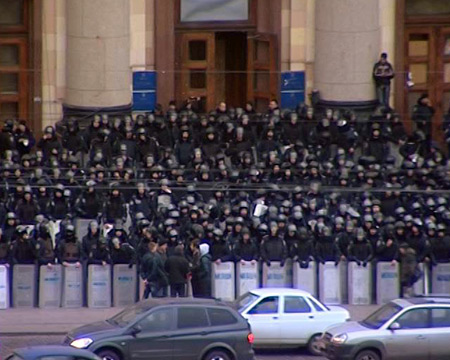 Харьков. На площади Свободы состоялся митинг. ВИДЕО Харьков. На площади Свободы состоялся митинг. ВИДЕО
