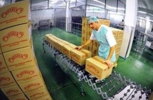 Рошен пытается возобновить работу фабрик в РФ