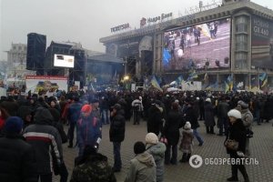 Евромайдановцы мешали журналисту снимать избиение парня в Доме профсоюзов