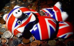 МВФ предупреждает: долги Запада перевалили за 200-летний максимум