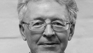 Валентин Катасонов. «Нужно в течение месяца провести перерегистрацию всех оффшорных компаний в юрисдикцию России»