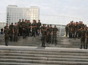 Призывников в армию начали увольнять с работы