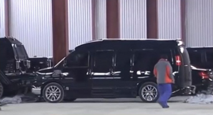 Ярош на похороны Саши Белого приезжал на краденом элитном авто Януковича-младшего?