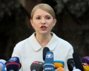 Бенефис фееричной дуры состоялся