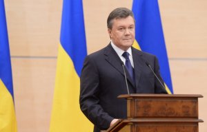 Янукович выступил с обращением к украинскому народу