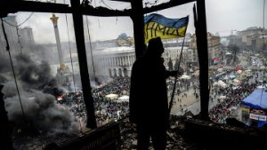 Эксперт: Мирной демонстрацией на Украине дело не закончится