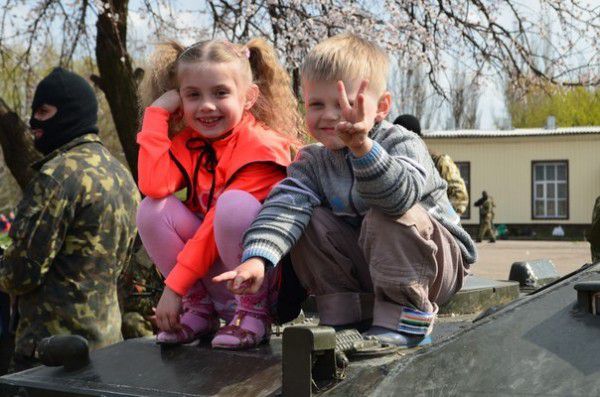 Как на самом деле выглядят донбасские «сепаратисты»? Как на самом деле выглядят донбасские «сепаратисты»?