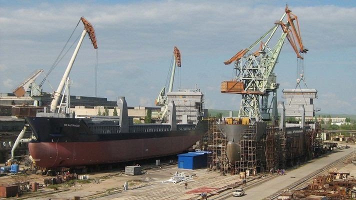 Верфи Крыма могут производить танкеры для перевозки СПГ с арктических месторождений Верфи Крыма могут производить танкеры для перевозки СПГ с арктических месторождений