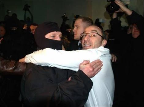 Шустер Live Покушение на Кернеса 28-04-2014 (ВИДЕО) Шустер Live Покушение на Кернеса 28-04-2014 (ВИДЕО)