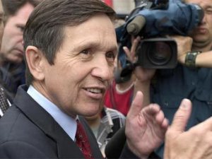 Экс-конгрессмен: США недооценивают опасность радикалов на Украине