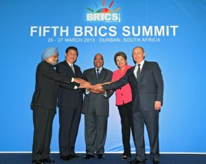 Россия принимает участие в строительстве структуры, которая должна составить альтернативу МВФ