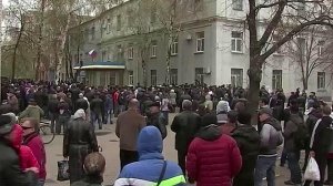 Еще один украинский город вышел из подчинения Киева, требуя проведения референдума