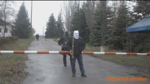 Народная армия Донецка взяла под контроль аэропорт Славянска