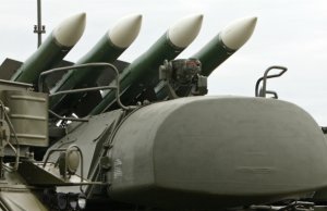 СМИ: Под Краматорском местные жители блокировали колонну из 11 единиц украинской бронетехники