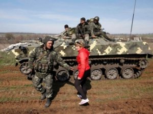 Днепропетровские десантники: "Нас предали, бросили, а теперь обвиняют"