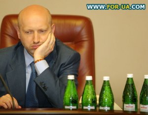 Турчинов распорядился об охране некоторых кандидатов в Президенты