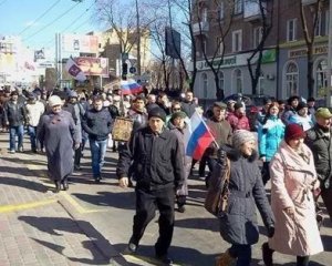 Харьков. Митинг против хунты, в поддержку Донбасса. Закрыты центральные станции метро