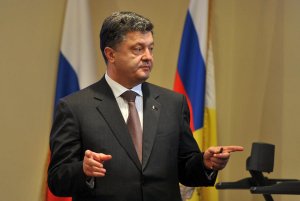 Пётр Порошенко: говорить с восточными регионами страны можно только на «языке силы»
