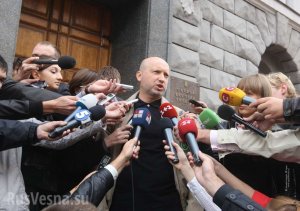 Турчинов назвал успехом убийства своих сограждан и сообщил, что антитеррористическая операция продолжается, несмотря на приближение российских войск