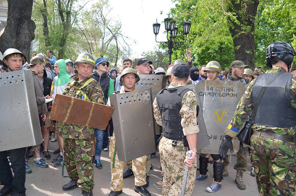 Глава МВД Украины Аваков санкционировал атаку на одесситов