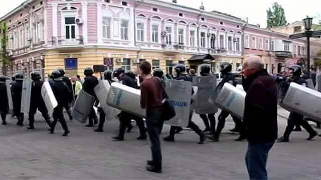 Как это было! Кадры из Одессы подробно изучают все, кому небезразличны события в городе