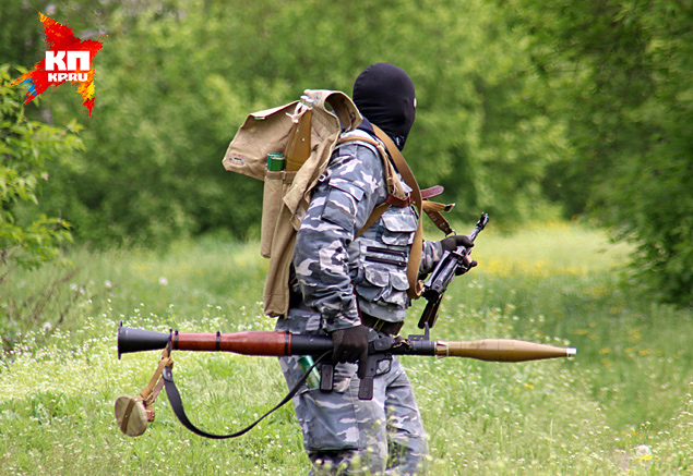 Бой под Славянском: украинская армия ведет обстрел позиций ополченцев, количество жертв растет Бой под Славянском: украинская армия ведет обстрел позиций ополченцев, количество жертв растет