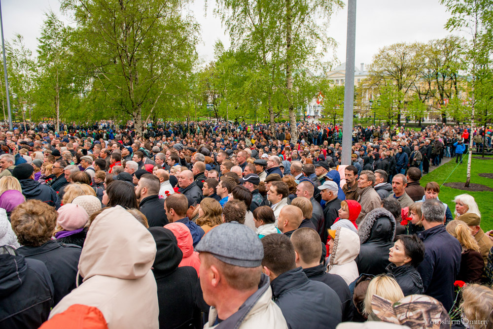 У стен Кремля прошел митинг в память погибших в Одессе
