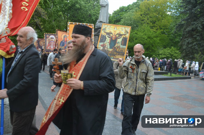 В центре Киева на глазах у хунты под носом прошло Георгиевское шествие (ФОТО)