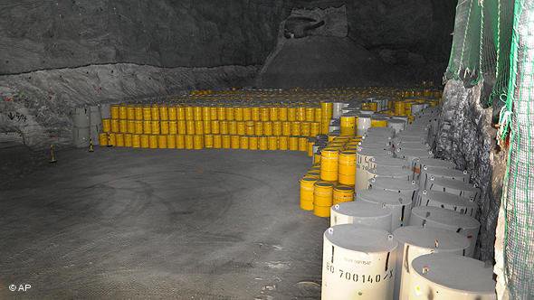 Американцы 31 год платили за строительство хранилища ядерных отходов, которое так и не было создано Американцы 31 год платили за строительство хранилища ядерных отходов, которое так и не было создано