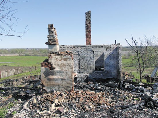 На земли без народа рано или поздно придет народ без земли. На земли без народа рано или поздно придет народ без земли.
